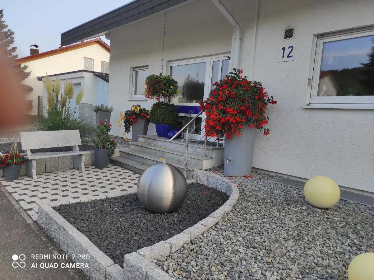 Ferienwohnung Gartenblick Ensingen Bagian luar foto
