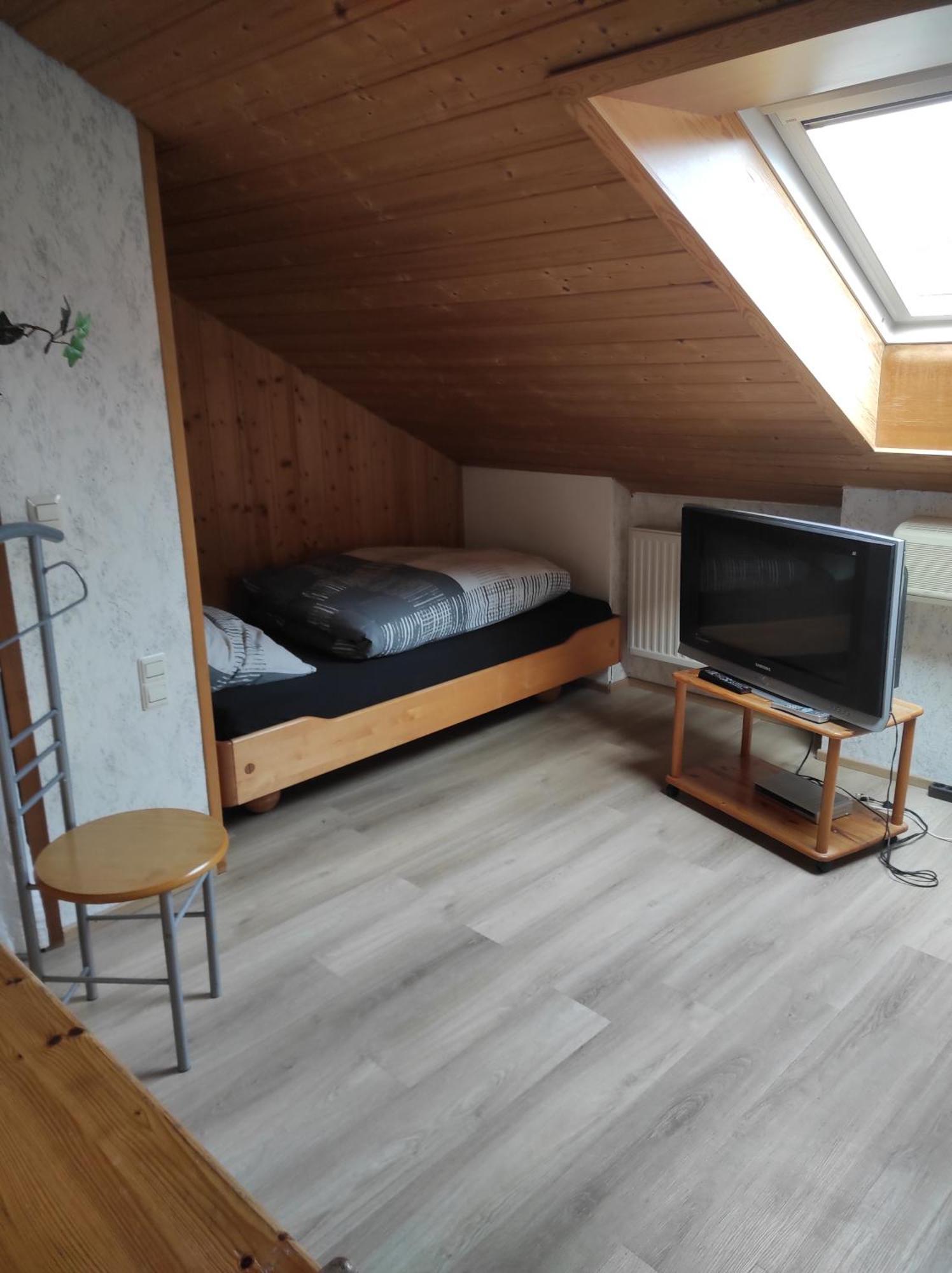 Ferienwohnung Gartenblick Ensingen Bagian luar foto